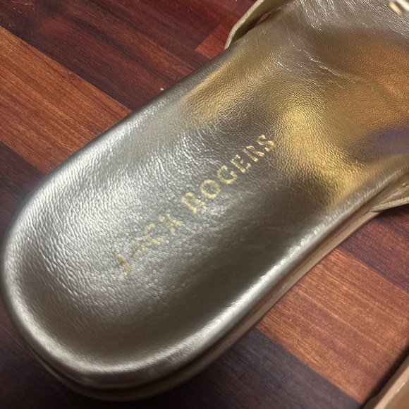 Jack Rogers Gold Sandals- Size 9.5 - Picture 3 of 5